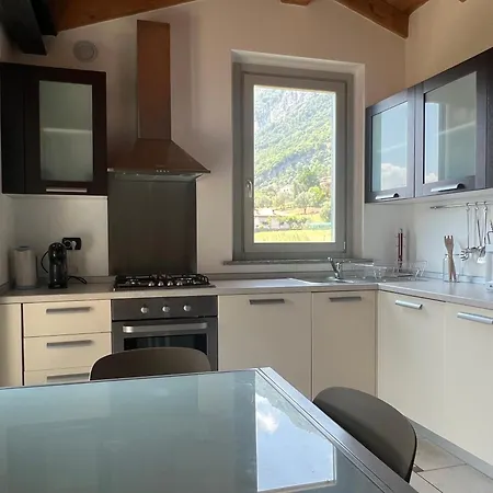 Dilly Dally Days Tremezzo